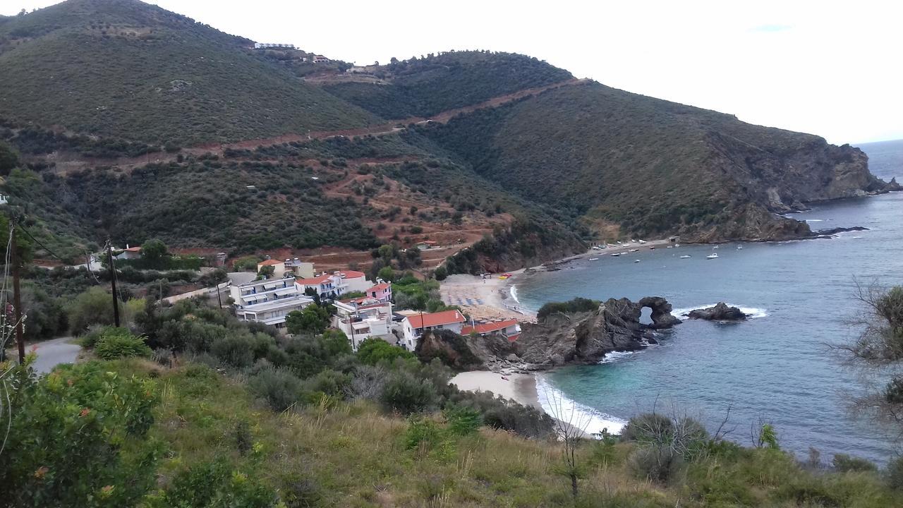 Moka Evia Island 호텔 Akhladherí 외부 사진