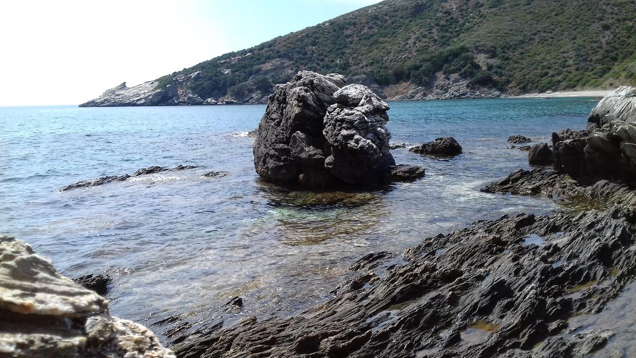 Moka Evia Island 호텔 Akhladherí 외부 사진