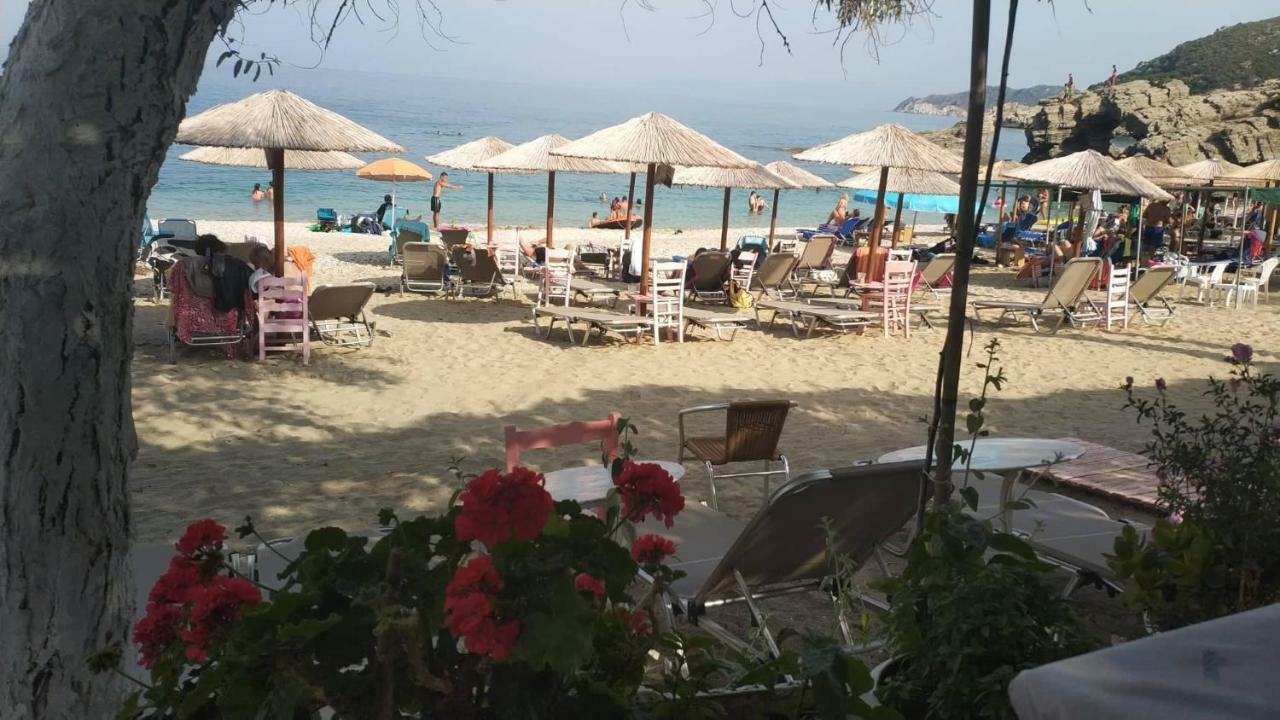 Moka Evia Island 호텔 Akhladherí 외부 사진